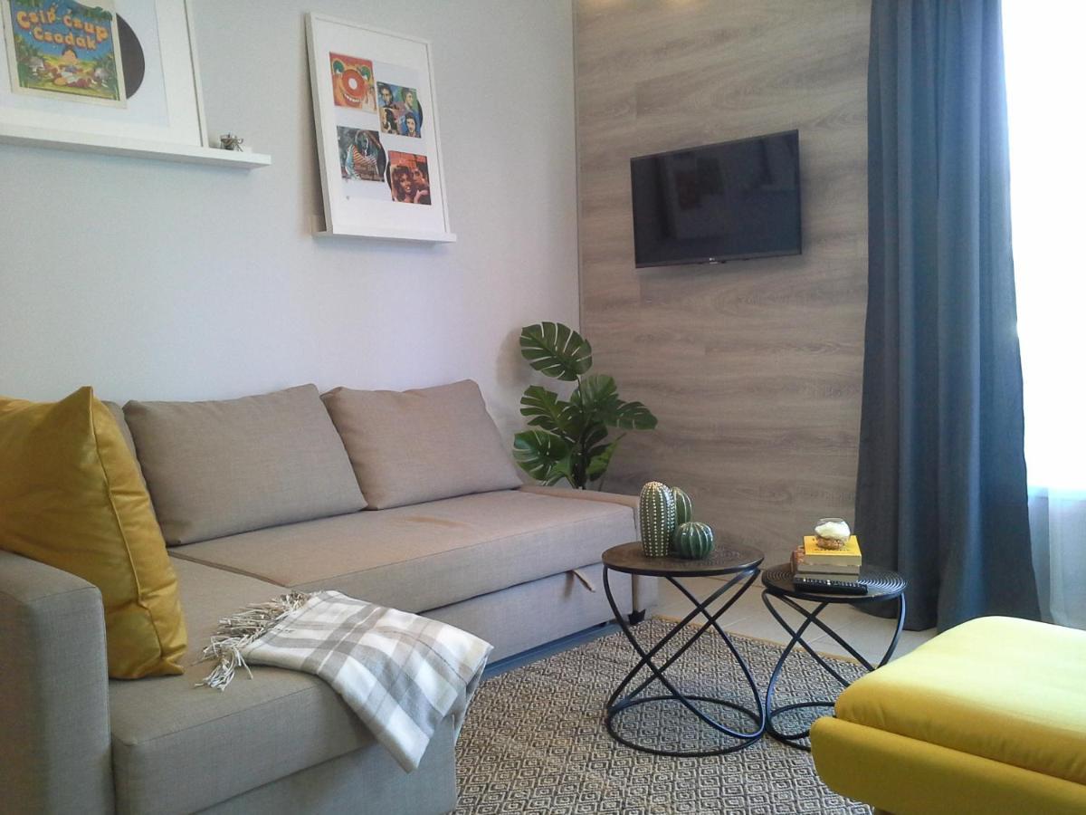 Alexandra Apartment Hajduszoboszlo - Chic Flat Exterior foto